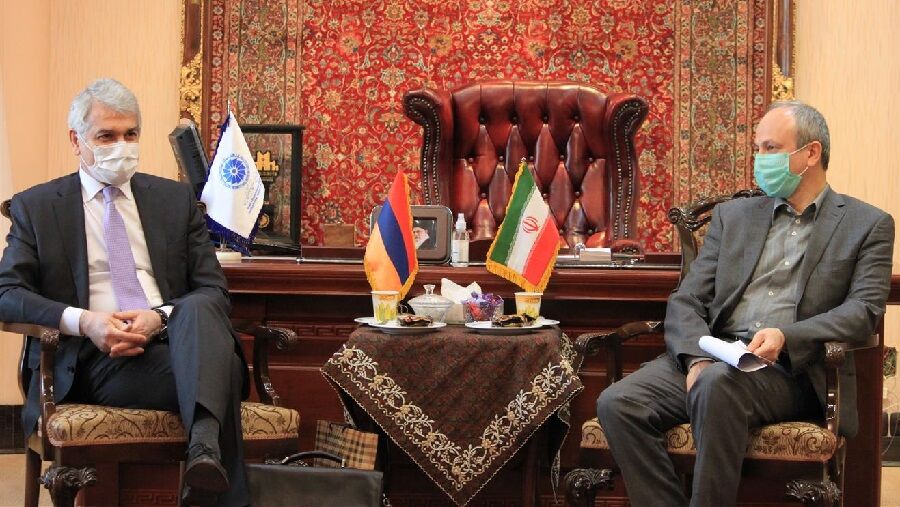 ارمنستان علاقه‌مند به واردات طیور از ایران است